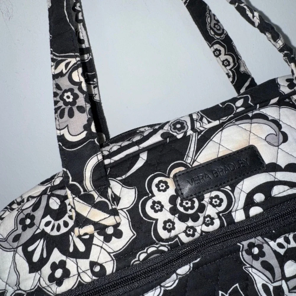Vera Bradley Midnight Paisley Baby Diaper Travel Bag Black White Retired Quilted